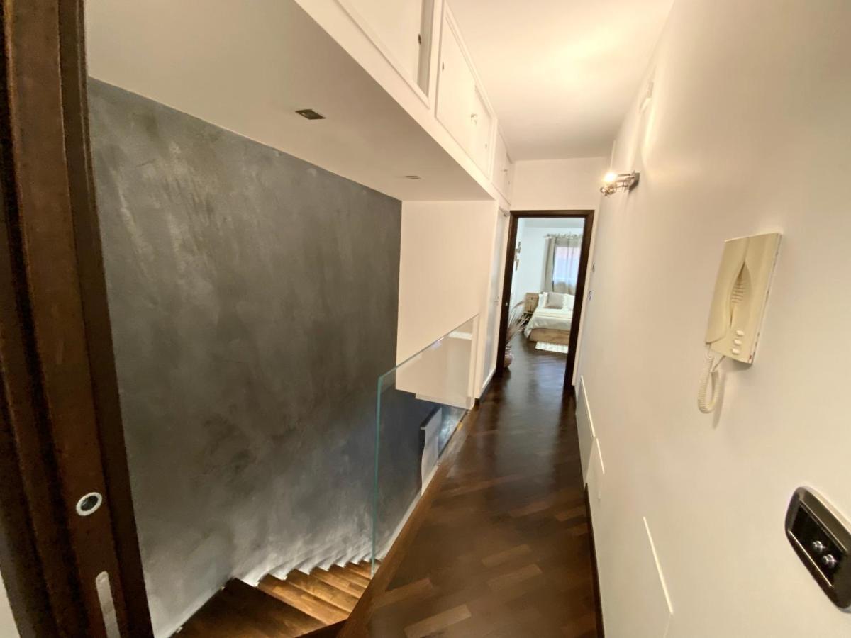 ペスカーラWood Luxury Houseアパートメント エクステリア 写真