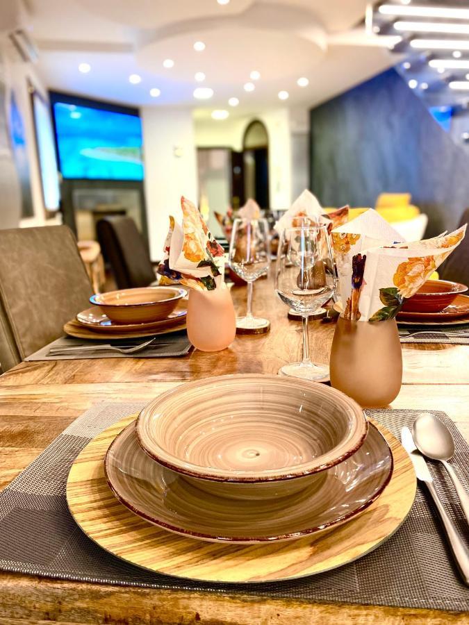 ペスカーラWood Luxury Houseアパートメント エクステリア 写真